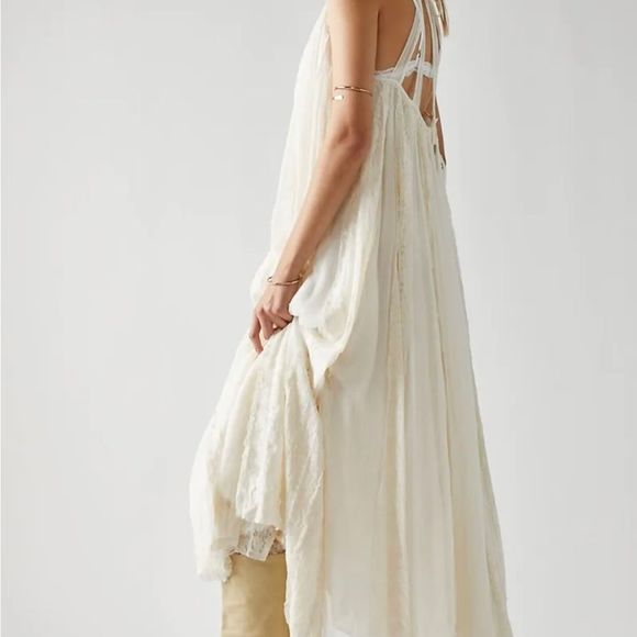 Free People Sweet Sea Maxi
Dress Size M
MSRP: $400 New - Picture 3 of 12